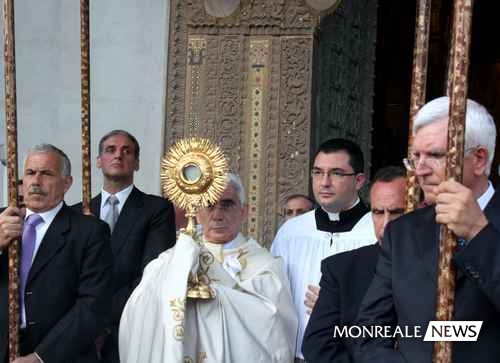 Un momento della processione