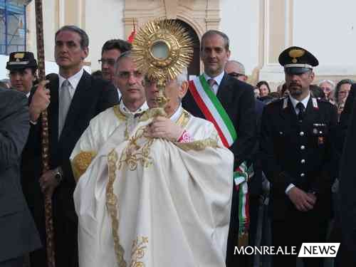 Un momento della processione