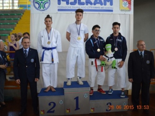 Francesco Perrone sul podio