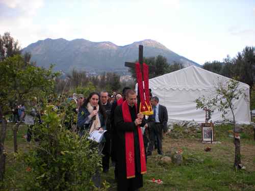 Una manifestazione religiosa al centro Piccola Nazareth di Carini