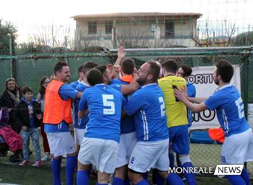 Il Monreale calcio a 5, cheha giocato sabato scorso con la Diemme Capaci
