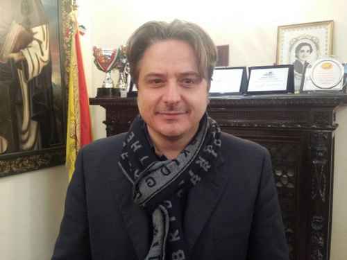 Il sindaco di Partinico, Salvo Lo Biundo