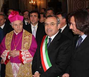 L'arcivescovo di Monreale, monsignor Salvatore Di Cristina, il sindaco Filippo Di Matteo ed il presidente del Consiglio comunale, Alberto Arcidiacono