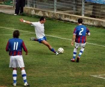 Il gol di Rizzo del momentaneo 0-1 (foto Cannella - magaze.it)