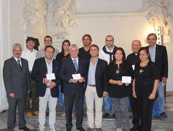 Foto di gruppo dei premiati