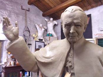 La statua di Giovanni Paolo II