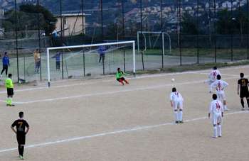 Il rigore del 3-3, trasformato da Cristache