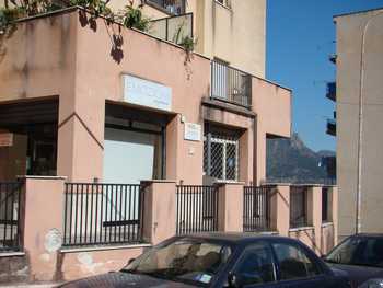 Lo sportello Serit di Monreale in via Aldo Moro