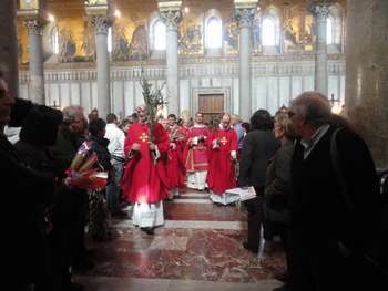Un momento della funzione in Cattedrale