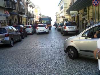 Il caos odierno in piazza Vittorio Emanuele