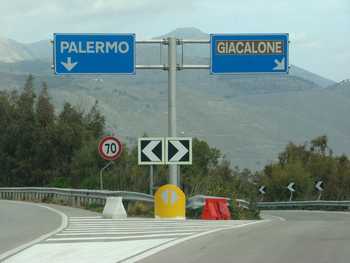 Il bivio di Giacalone sulla SS624