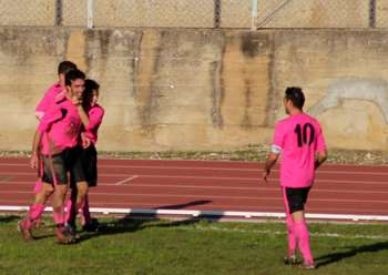 L'esultanza di Brusca dopo il gol