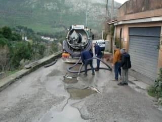 Uno dei due tombini