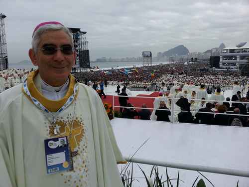 Monsignor Michele Pennisi alla celebrazione di Copacabana