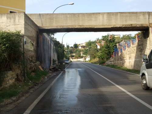La perdita d'acqua sulla Circonvallazione