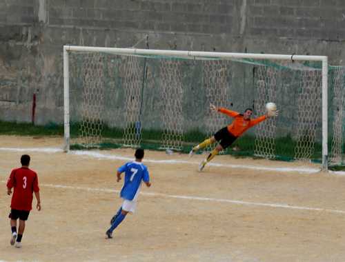 La punizione gol di Davide Rizzo