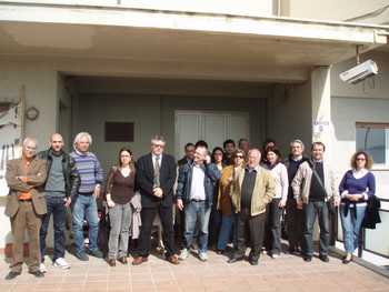 I dipendenti Cres manifestano davanti la sede