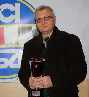 Rosario Lo Cicero con la coppa (foto Clada)