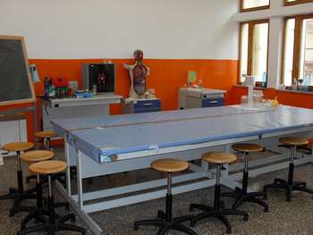 L'aula del laboratorio scientifico della Novelli