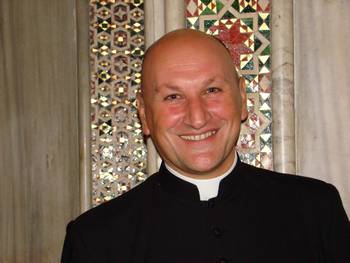 L'arciprete della cattedrale, don Nicola Gaglio