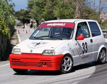 Rosario Lo Cicero al volante (foto Clada)
